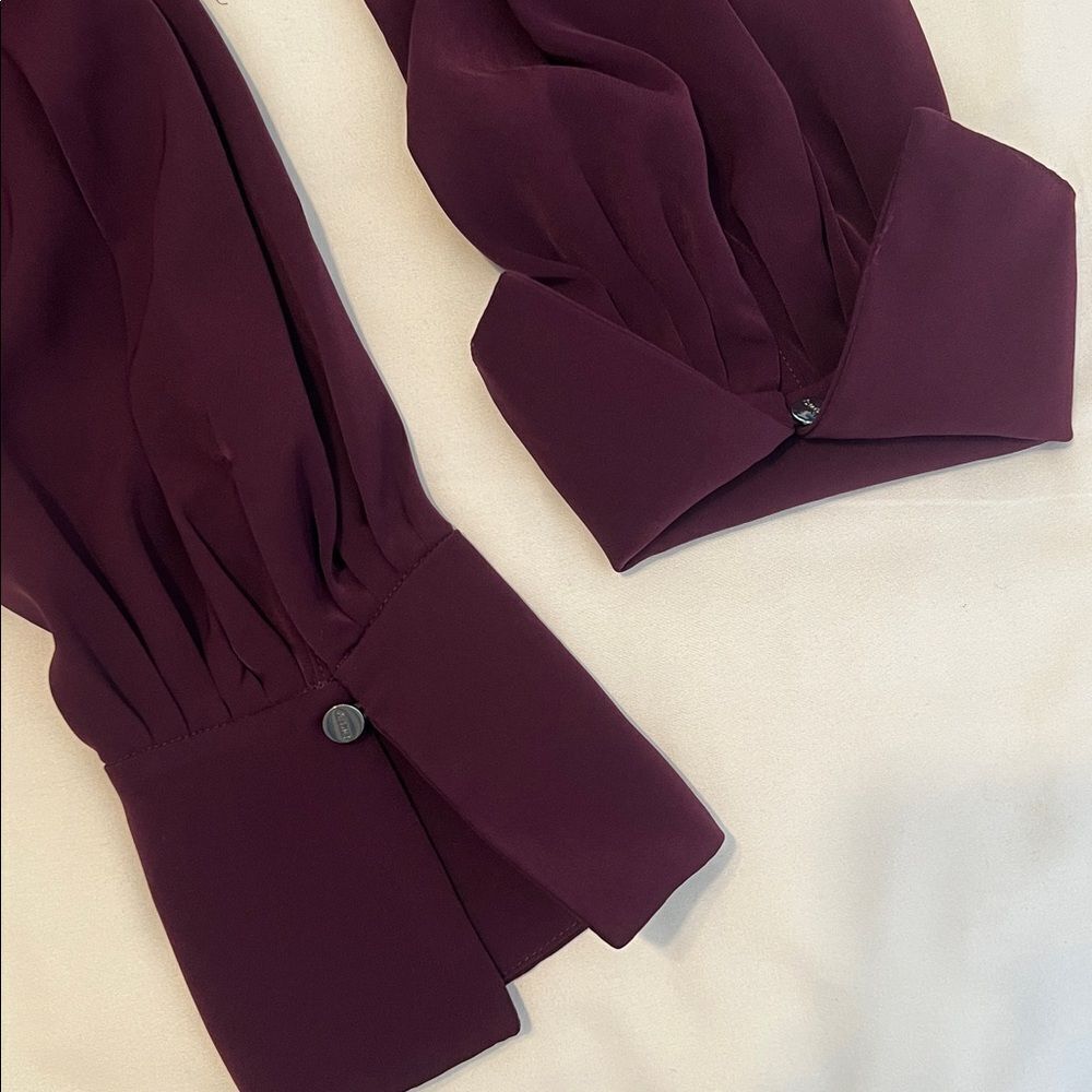 DKNY purple dress szM pleated long sleeves with cuffs faux wrap front EUC - Picture 9 of 17